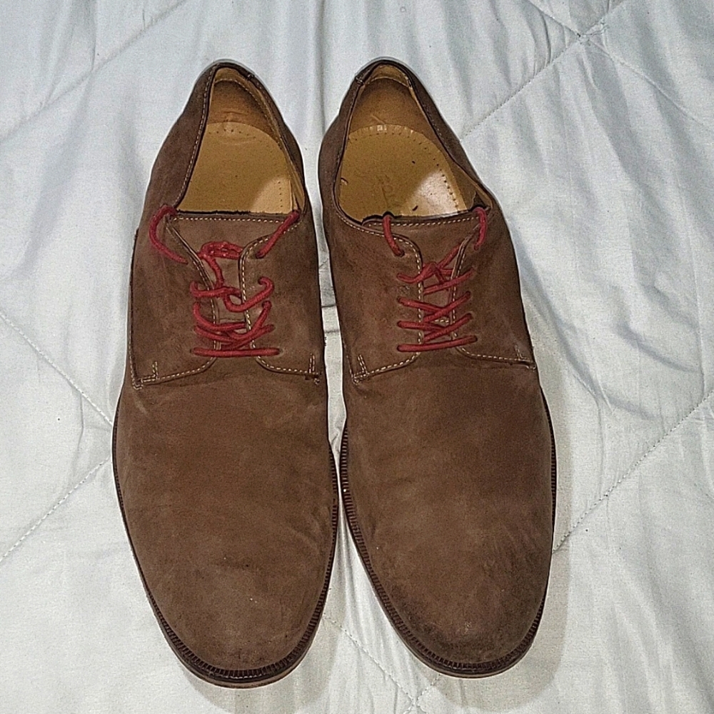 Mens shoes